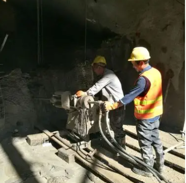 郓城水下抗分散灌浆料特点 水下不分散注浆料介绍