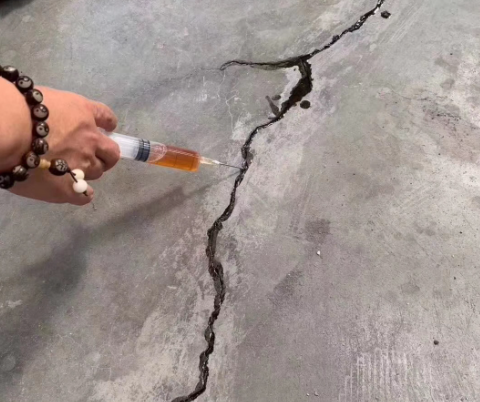郓城混凝土裂缝修补技术详解​